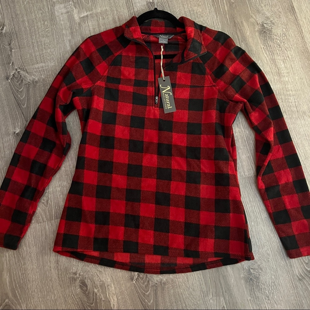 NWT Black and red plaid fleece 3/4 zip